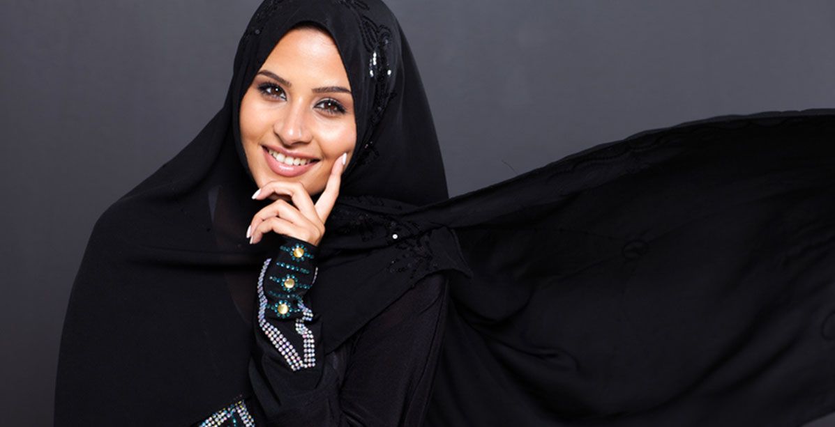 كيف تظهرين جميلة بماكياج ناعم جداً في رمضان!