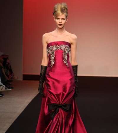 george-chakra-couture-red-bow-14-7-2010 -1