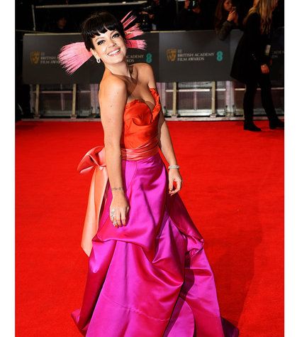 من حفل الـ BAFTA 2014، إليك إطلالة Lily Allen