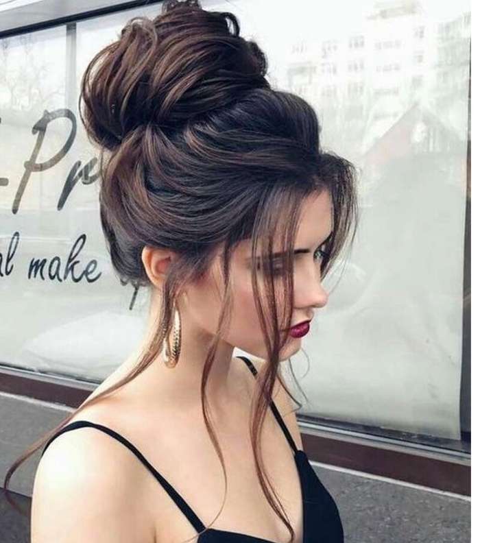 صور اجمل تسريحات شعر ناعمة للمناسبات