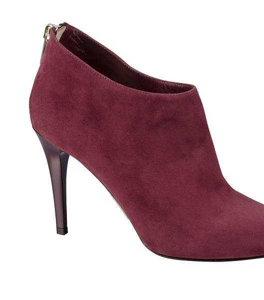 حذاء جلد سويدي من Jimmy Choo