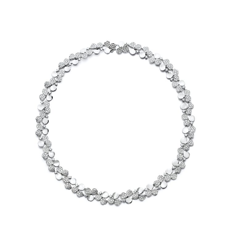 عقد ماسي رائع من تيفاني اند كو من مجموعة Paper Flowers