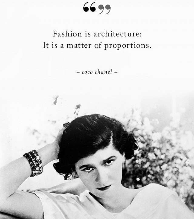 من فواعد الموضة لاطلالة صحيحة بحسب كوكو شانيل ان تختاري الازياء بالقياس الصحيح