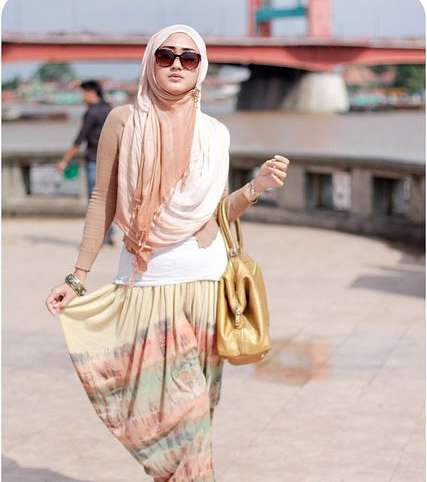 ستايل عصري لإرتداء الحجاب 