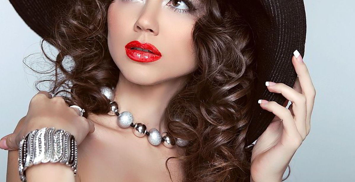 حيلة سريعة لتطبيق الشعر المموج بـ 5 دقائق فقط