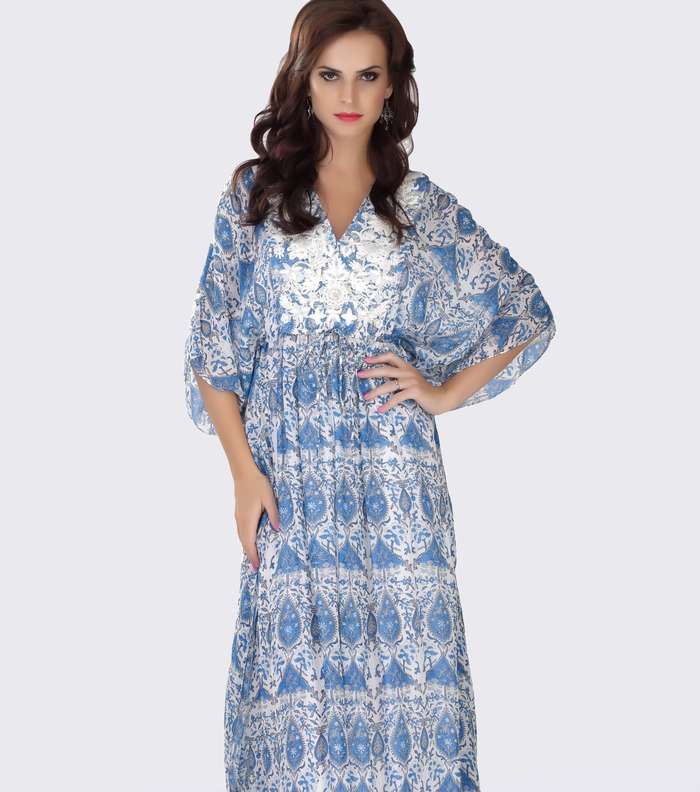 القفطان المطبع من توقيع Leaves of Grass  من متجر Saks Fifth Avenue موضة في شهر رمضان