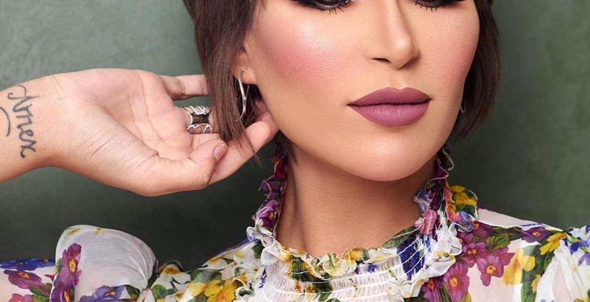 صورة الدكتورة خلود بعد عمليات التجميل تثير العجب