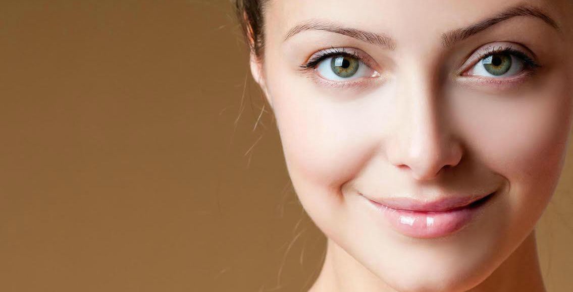 كيف تتخلصين من بقع جفاف البشرة بأسبوع؟