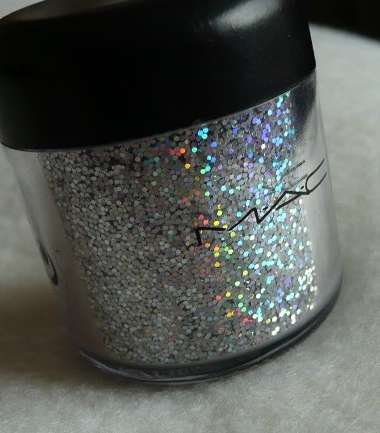 افضل منتجات ماك لمكاج ناجح