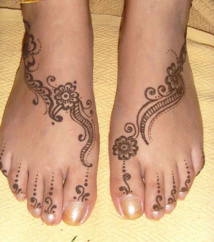 موديلات نقشات حناء ناعمه