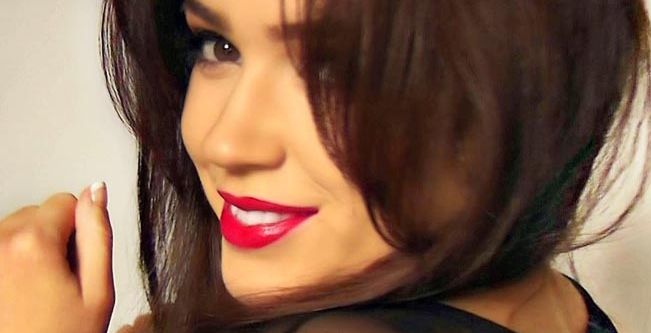 حيل ماكياج مسلية عند الشعور بالملل 