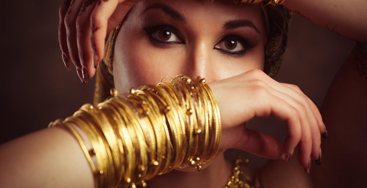طريقة تفسير حلم اساور الذهب للمتزوجه