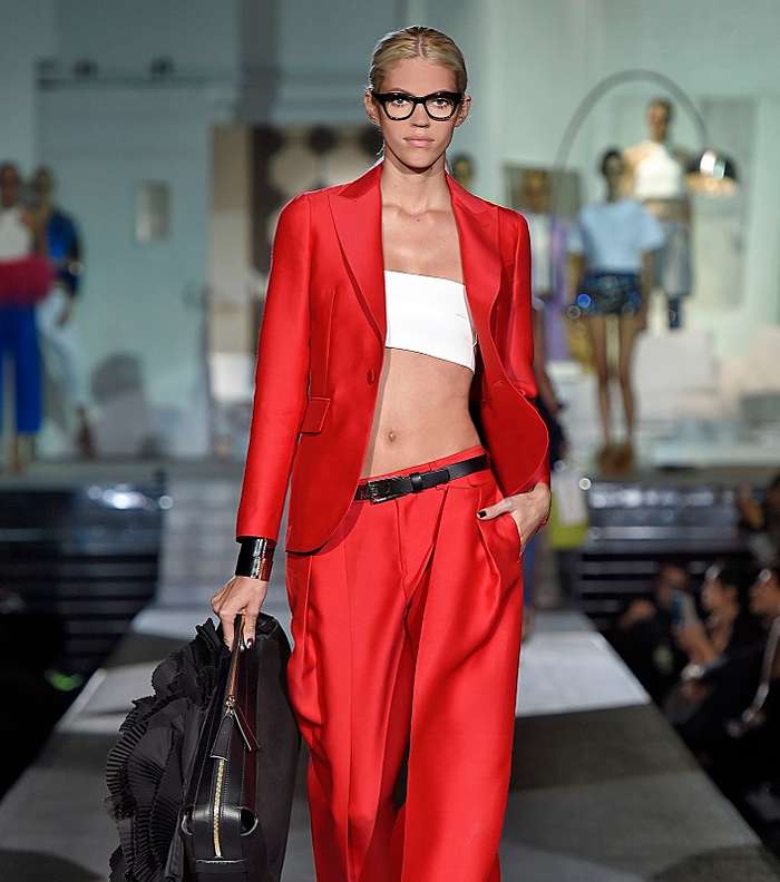 لاطلالة مميزة، اختاري تصاميم Dsquared2