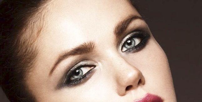 كيف اسوي حواجبي خطوة بخطوة