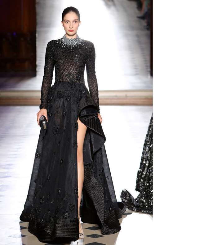 فستان كلاسيكي مع شق على الساق من طوني ورد لشتاء 2018