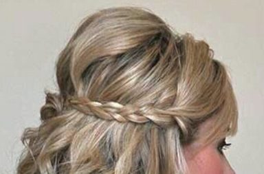 تسريحات شعر قصير بسيطة وسهلة لا تترددي في اعتمادها