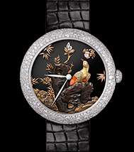 ساعة مميزة من توقيع CHANEL