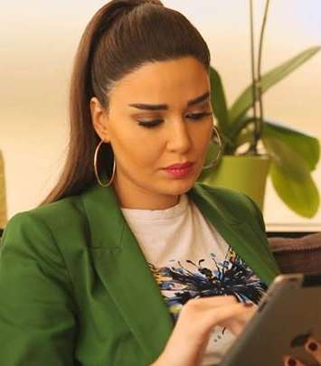 الأسلوب الكاجويل لا تغيب عنه البشرة البرونزية