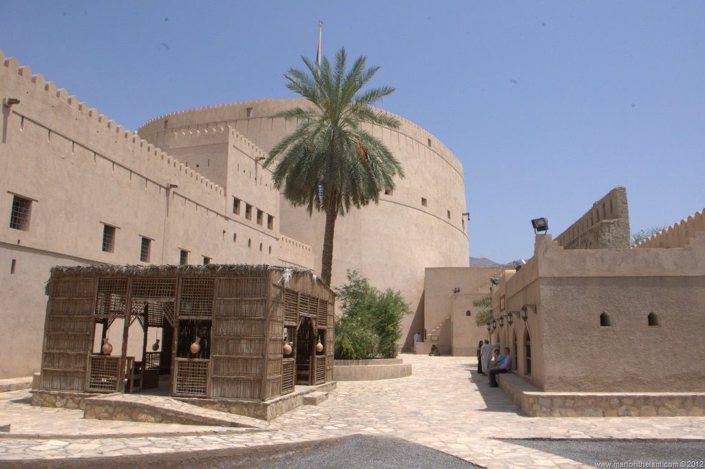 معلومات عن السياحة في سلطنة عمان