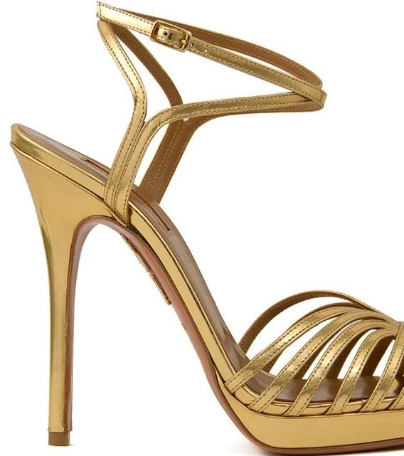 اختاري الأحذية الميتاليكية لشتاء 2013 من مجموعة Aquazzura