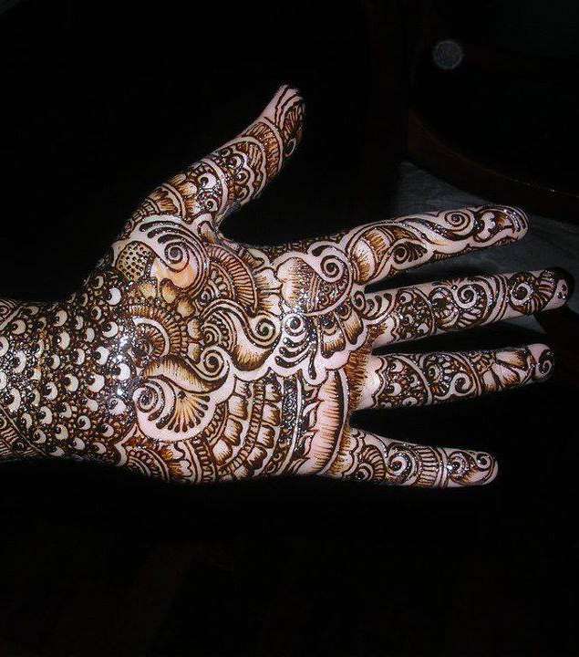 احلى نقش حناء اماراتي للعرايس