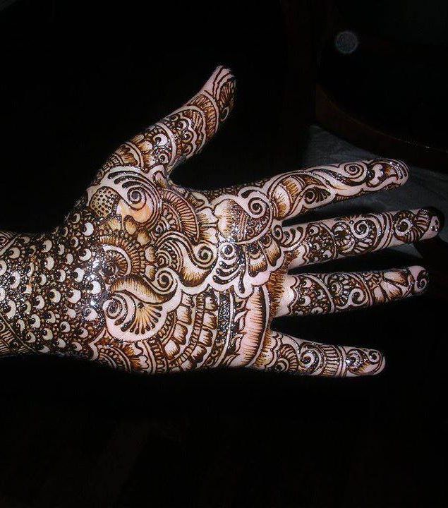 احلى نقش حناء اماراتي للعرايس