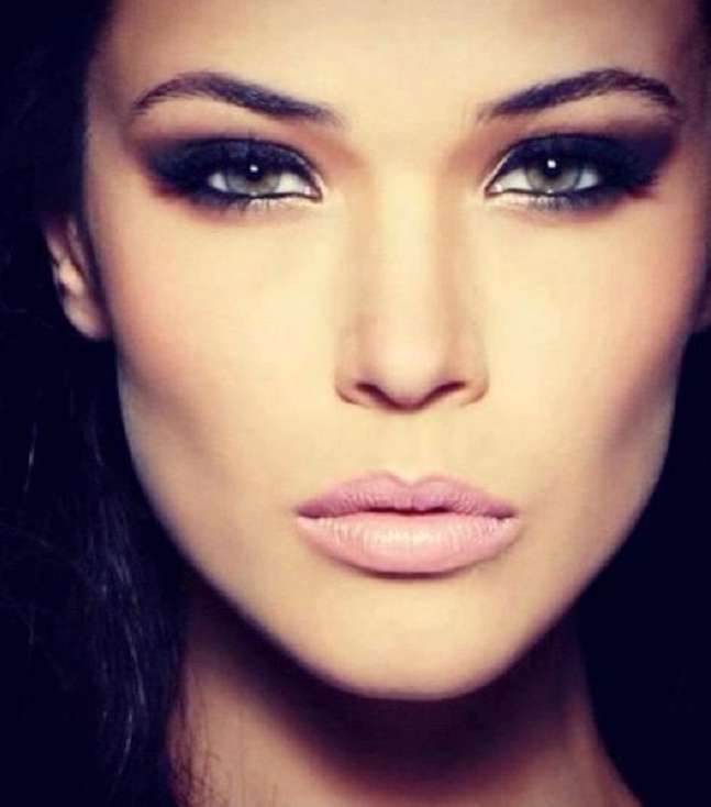 صور افضل مثبت مكياج