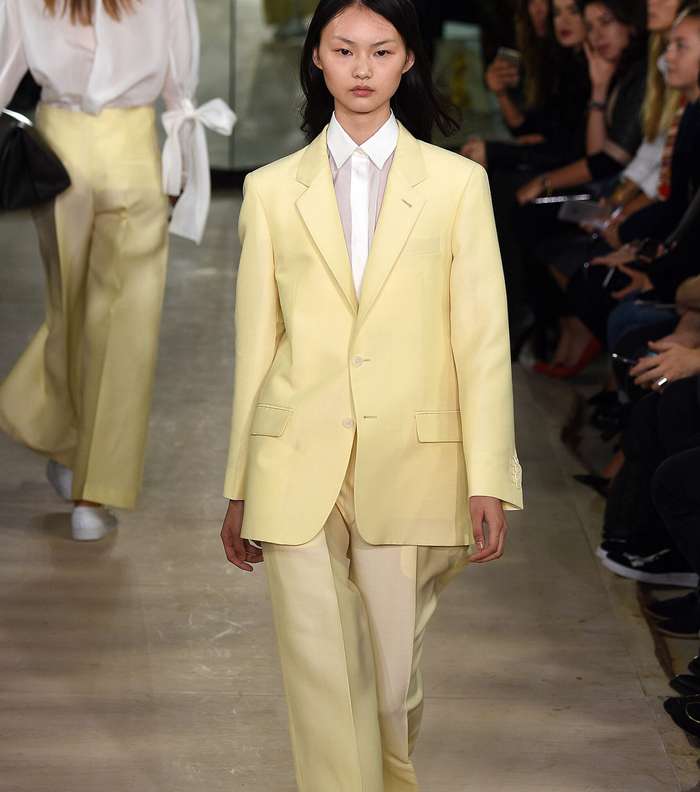 موضة البذلة الرسمية من Joseph لصيف 2016