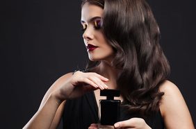 عطور عالمية جديدة تجعل منك إنسانة أخرى!