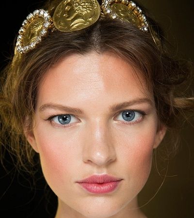 الظلال البرونزيّة...من الشتاء إلى الربيع 