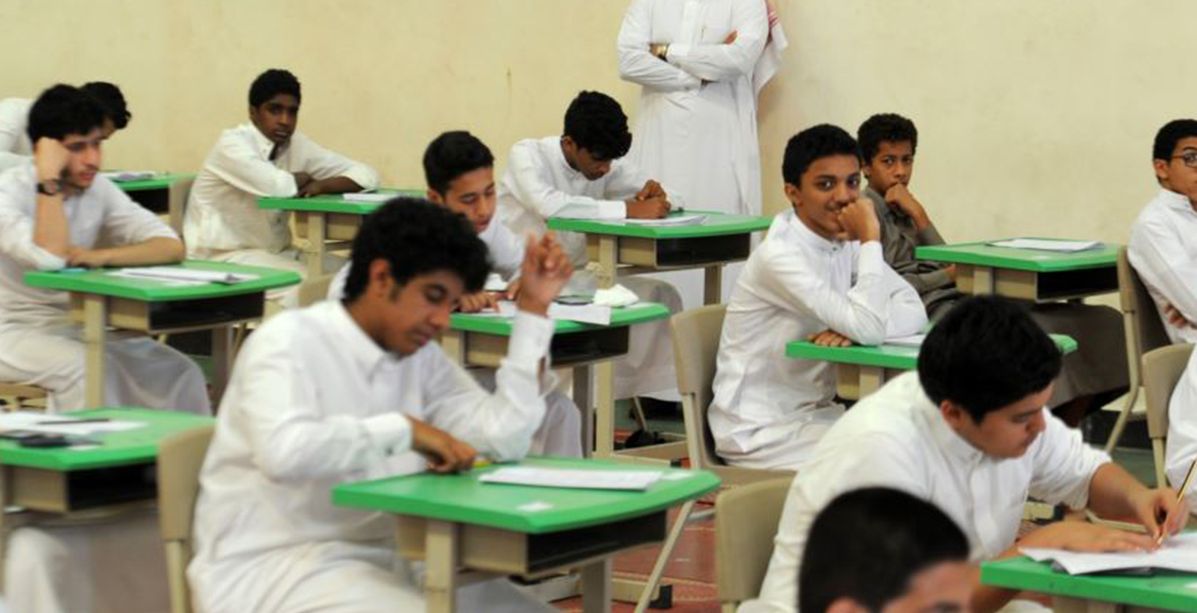 اكتشفي طريقة تسجيل الطلاب المستجدين في نظام نور