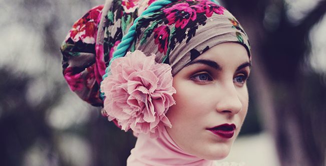 ألوان الماكياج بحسب ألوان الحجاب
