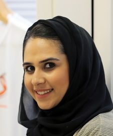 كل ما تريدين معرفته من اخبار وصور ووثائق ومعلومات عن المصممة فاطمة الملا Fatma AlMulla