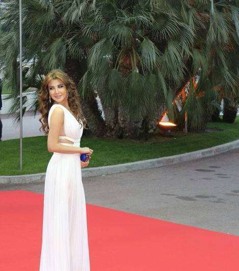 نانسي عجرم تتألق في حفل World Music Award