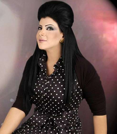 الهام الفضالة في مكياج دخاني قوي