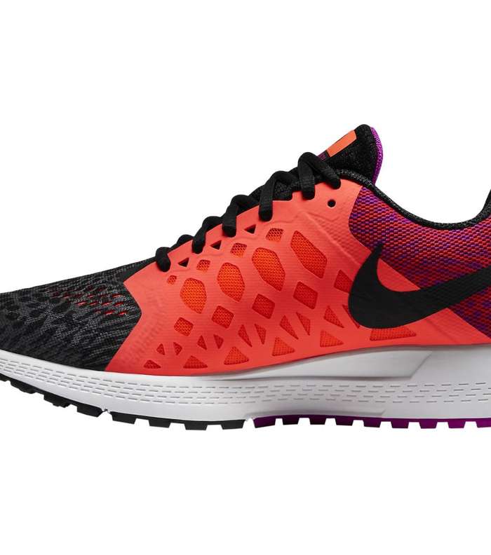 من Nike اليك حذاء الركض!