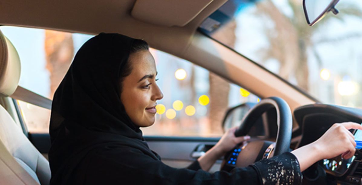 مدرسة تعليم القيادة للنساء بالرياض
