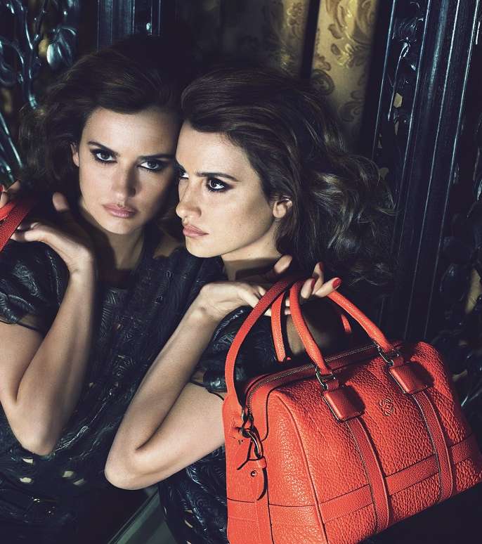 اختاري حقيبة Paseo من Loewe