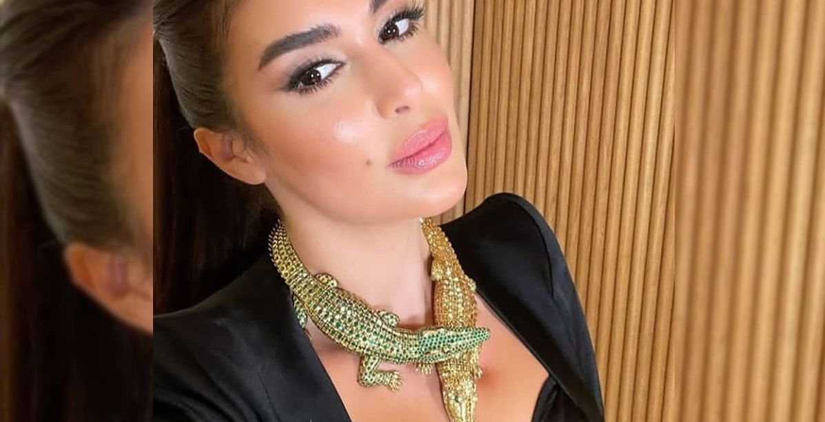 ياسمين صبري باغلى عقد في العالم ارتدته مونيكا بيللوتشي وماريا فيليكس