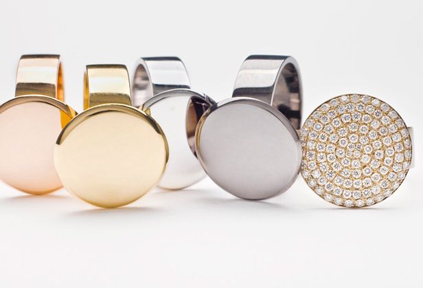 سيرة حياة | معلومات عن دينا كمال 