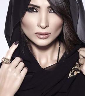إطلالة المرأة العربية بالمكياج المركّز
