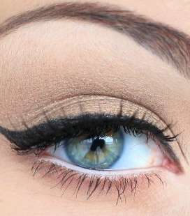 صور مكياج العيون الصغيرة