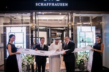  IWC SCHAFFHAUSENتدشّن بوتيكها في أبو ظبي 