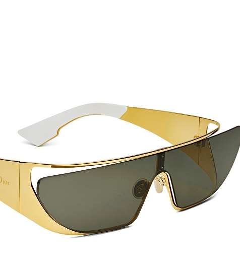تعرفي بالصور، على النظارات الشمسية الجديدة من تصميم علامة ديور بالتعاون مع ريهانا