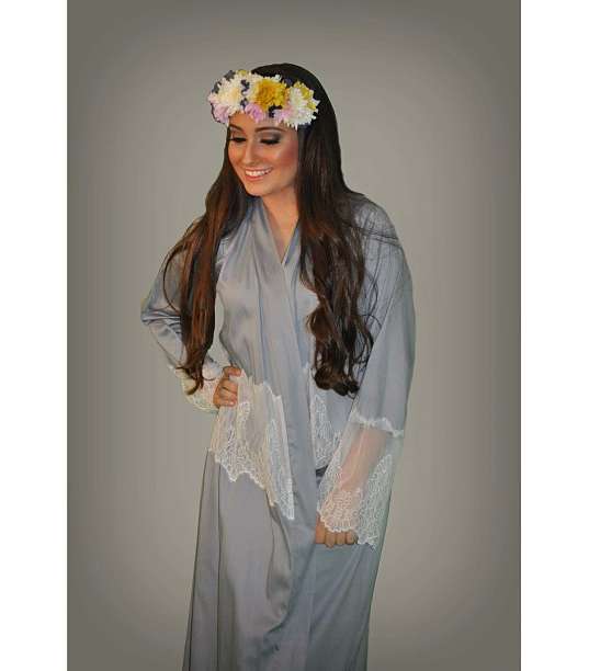 أناقة وبساطة في التصميم من أزياء Voile Design