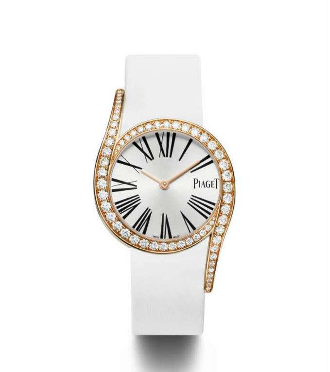 ساعة بالذهب الروردي من بياجيه