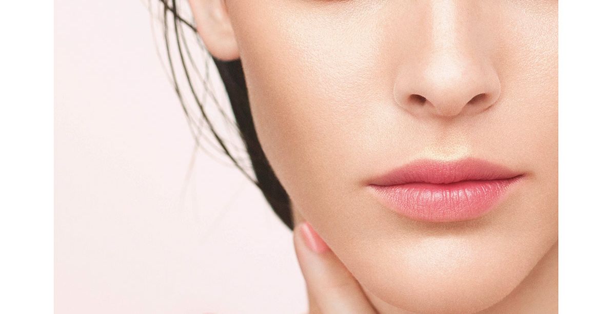 مجموعة Éclat Et Transparence De CHANEL لإطلالة رقيقة وجريئة في آن