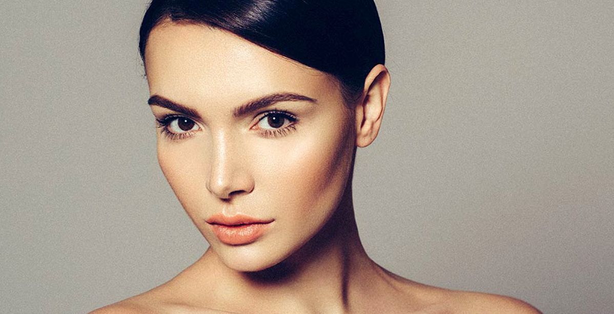 خطوات كونتورينغ سريعة للمرأة العاملة...استفيدي منها