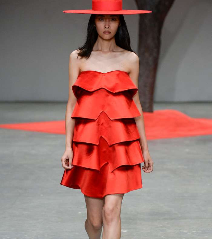 موضة فساتين الكشاكش Ruffles من Osman لصيف 2016