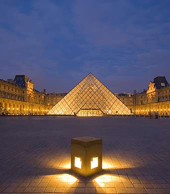 متحف اللوفر/ فرنسا